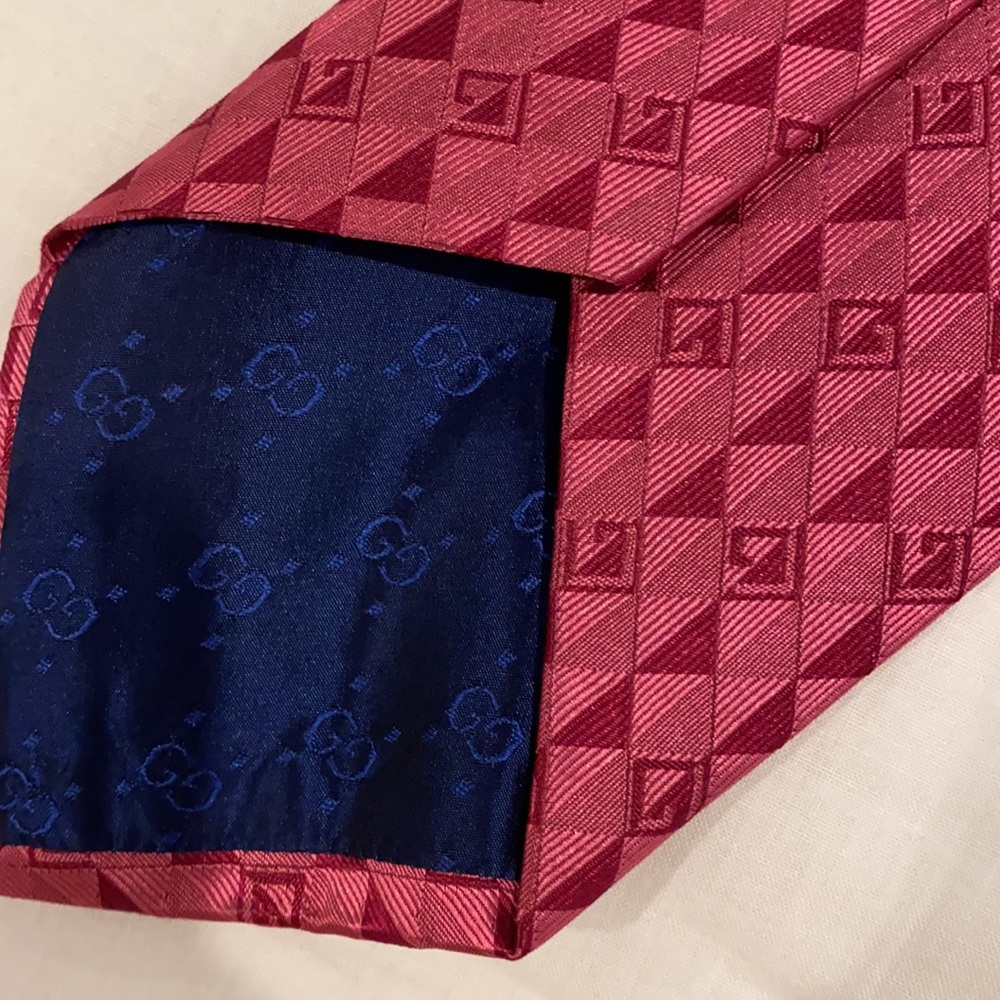 Vintage Gucci Tie - Picture 5 of 5